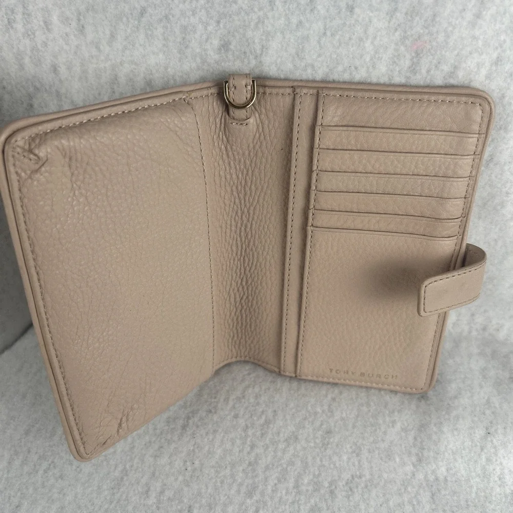 TORY‎ BURCH Women's Pink Wallet Wristlet  100% Genuine Leather Missing Strap